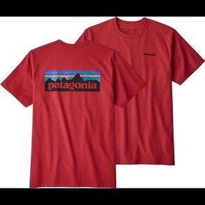 red men’s Patagonia shirt